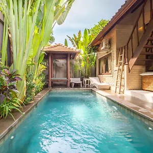 Enjoying Life Near Bintang Supermarket Villa