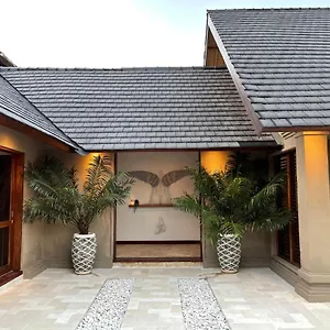 Balidroomvilla - Full Serviced - Beachside Villa *