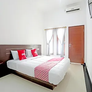 Hotel Oyo 90859 Cahaya 2*