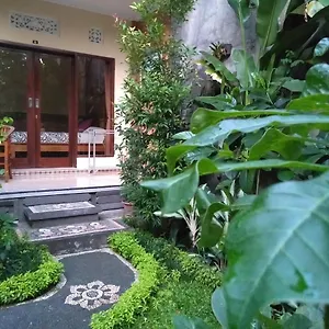 Uma Taman House Guest house