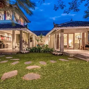 - Designer Boutique Villa