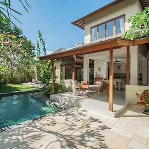 Shanti, Sitara Group Villa Seminyak (Bali)