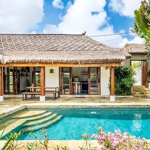 Villa Christel By Hombali *