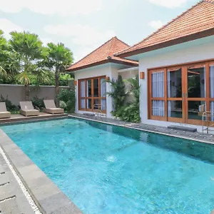 Mella Jimbaran * Kuta Selatan