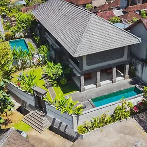 Full Moon Ubud