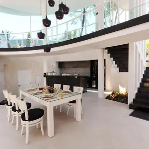 Villa Rose Seminyak (Bali)