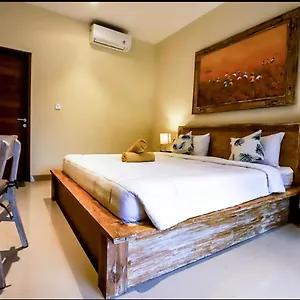 Harmony House: Just Built, 2 Min Center /2 * Ubud (Bali)