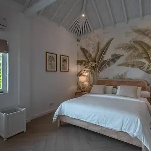 Bali Bayview Heights: 4br In Goa Gong