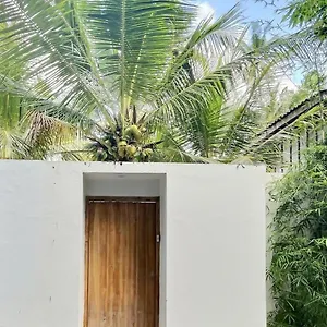 Dira * Ubud (Bali)
