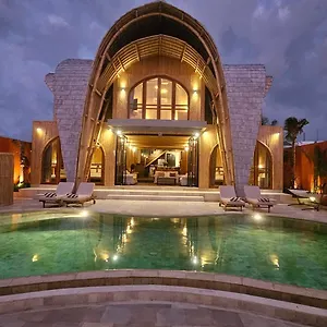 Villa Bamboo Estate Legian (Bali)