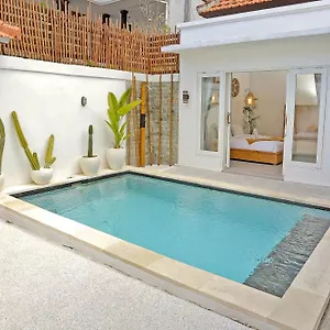 Elijah * Seminyak (Bali)
