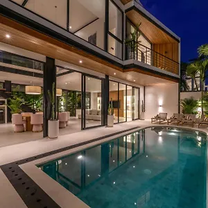 Maverick - Brand New Classy 4br In * Canggu (Bali)