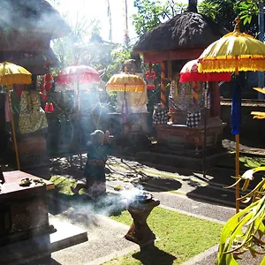 Nyoman Murjana אובוד
