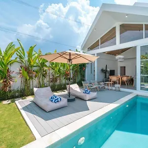 Bliss Retreat 1: Modern 3br In Villa