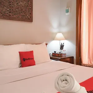 Hotel Reddoorz Near Mertasari 2 Pesanggaran