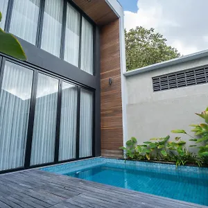 3brd Modern Close To The In