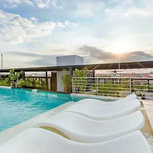 Alex Complex N4 Apartment