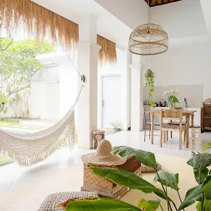 Lovely, Boho In Prime Location Villa *
