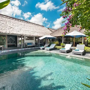 Gorgeous Balinese Designed 3 Bed Villa, Pick! Villa Seminyak (Bali)