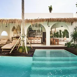 Villa Gorgeous Mediterranean Style 2 Bed, Pick! Canggu (Bali)