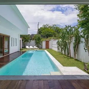 Nuga By Dreamawaybali Villa *