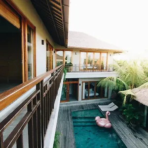 Zin Berawa & Guest house