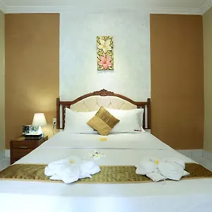 Reddoorz Near Double Six Guest house