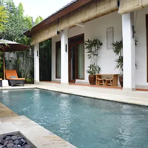 Villa Santai