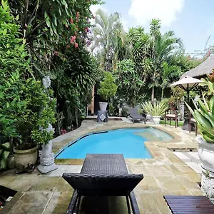 Riddi Villa *