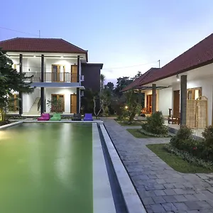 Papaya House