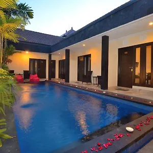 Andari Legian Hotel 2*