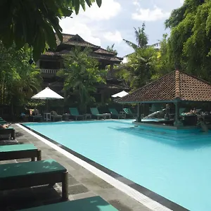 Hotel Puri Bambu 3*