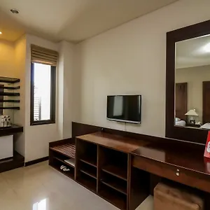Hotel Grand Puri Ayu 2*