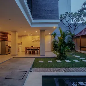 Villa Nangdika
