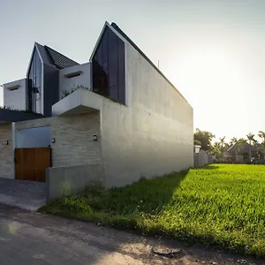 Berawa Bali Kuta (Bali)