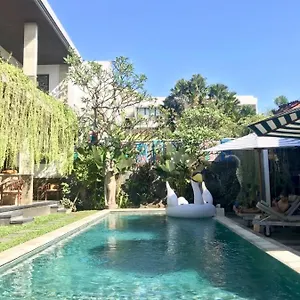 Villa Pondok Chandra Batubelig Seminyak (Bali)