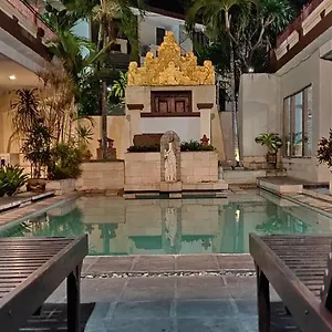 Hotel Hana Kuta
