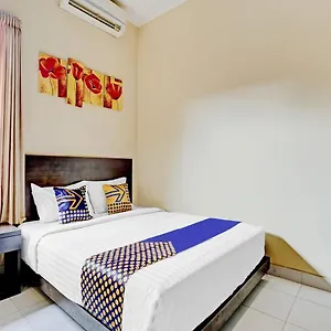 Spot On 90574 Anjani Hotel 2*