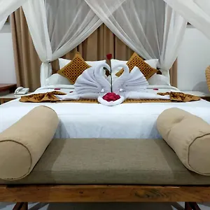 Delicia Villa