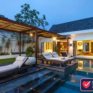 Villa Illam Seminyak (Bali)