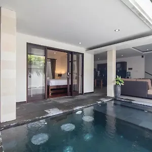 Mat2ram * Legian (Bali)