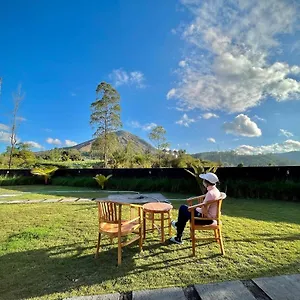 Homestay Semadi Mountview