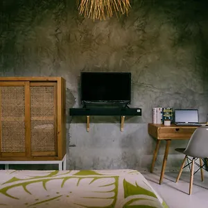 West At Semadi Living *