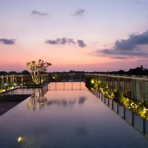 Santika 3* Seminyak (Bali)