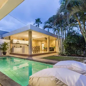 2bd Airin Near Finns Villa Canggu (Bali)