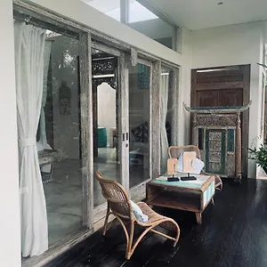 Adyashanti ~ Private, Peaceful Sanctuary Ubud (Bali)