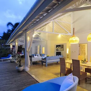 Villa Jolanda *
