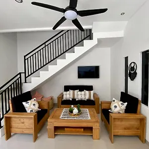 Villa Ayu *