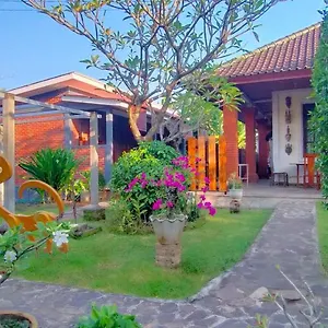 Tunjung Lovina * Buleleng (Bali)
