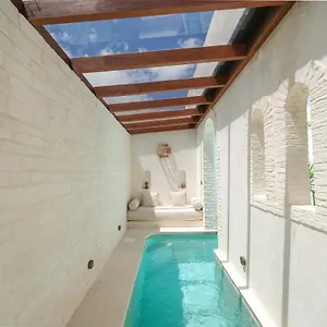 Breathe Boutique Villa Uluwatu (Bali)